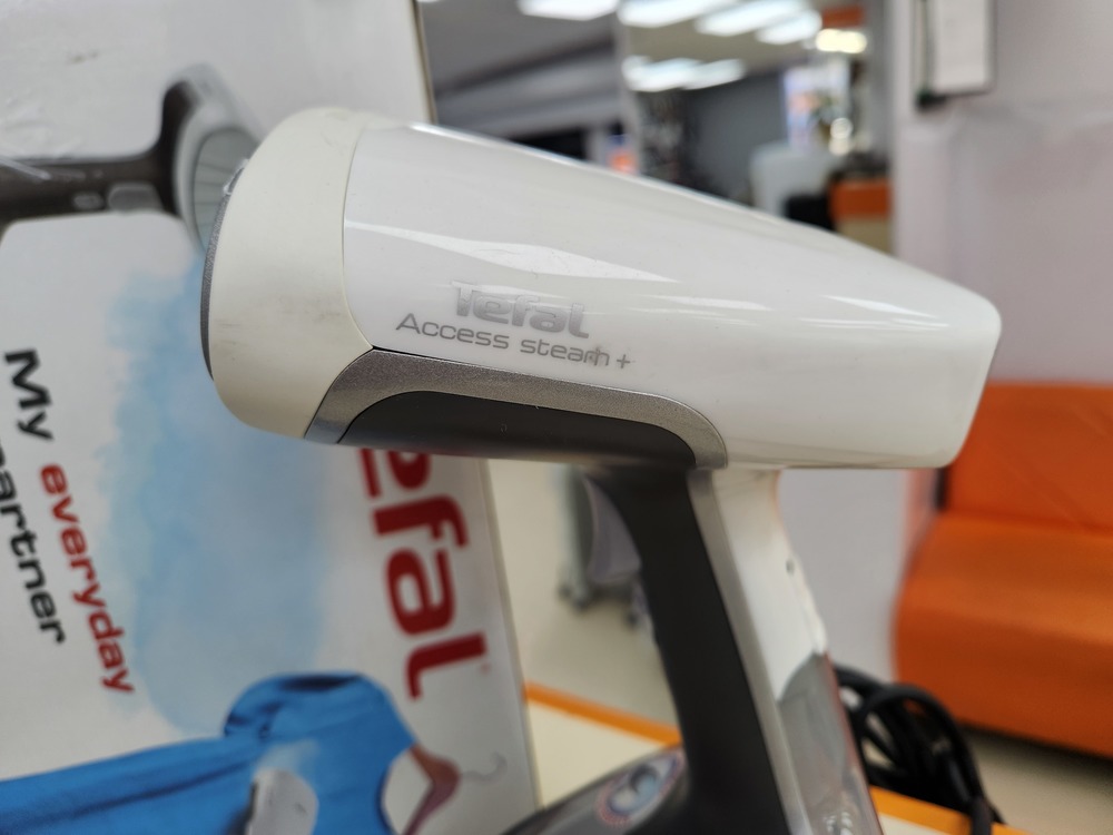 Отпариватель Tefal DT8135