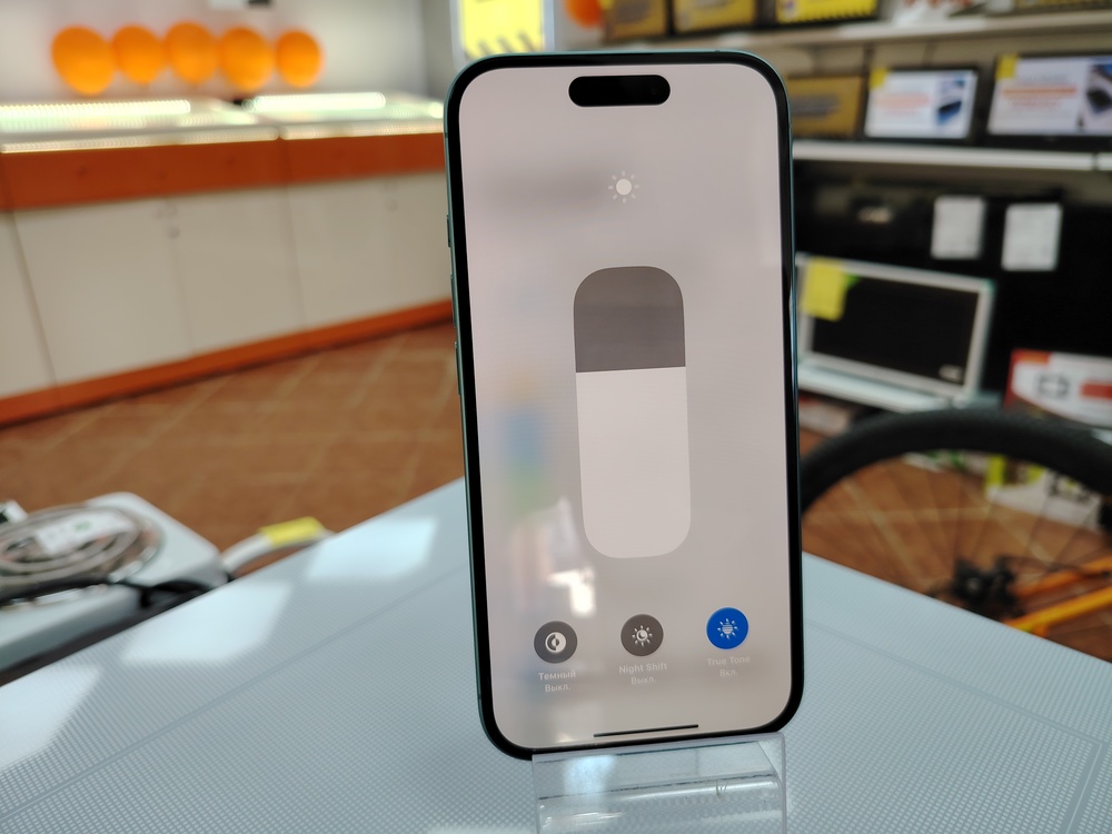 Смартфон Apple Iphone 16 128Gb