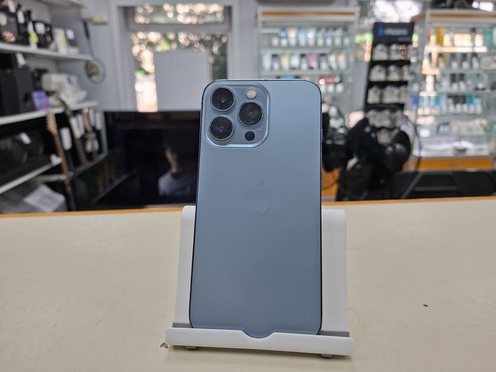 Смартфон Apple iPhone 13 Pro 128Gb