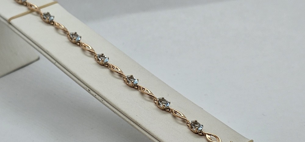 Б585 БРАСЛЕТ С КАМНЯМИ (Au 585)