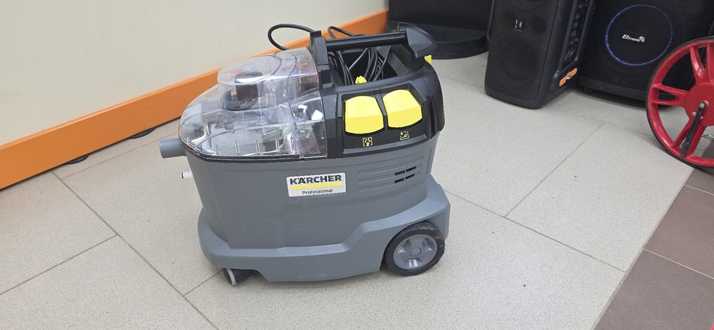 Пылесос Karcher Puzzi 8/1
