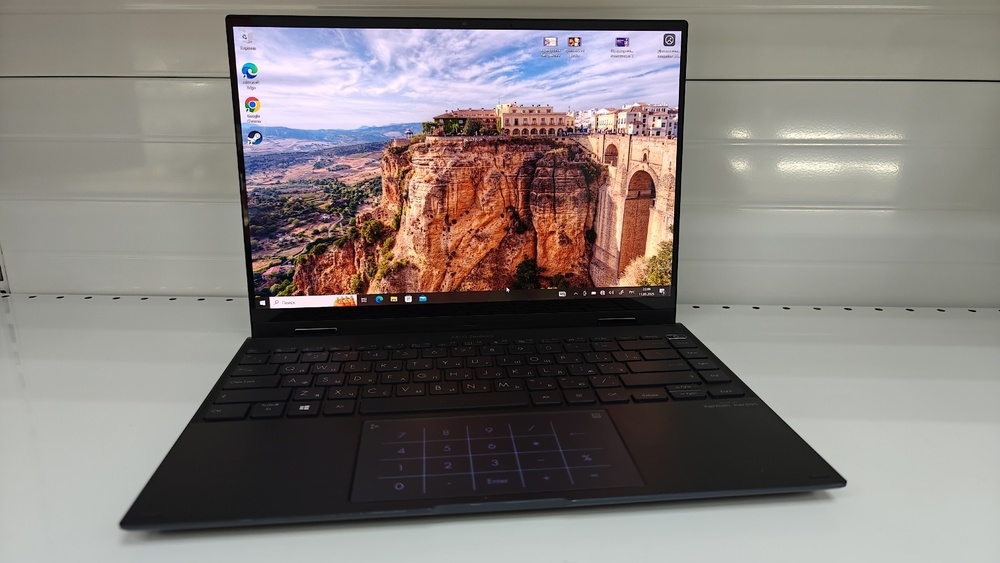 Ноутбук ASUS Zenbook UP5401E; Core i5-1135G7, Intel iris XE Graphics, 16 Гб, 256 Гб, Нет