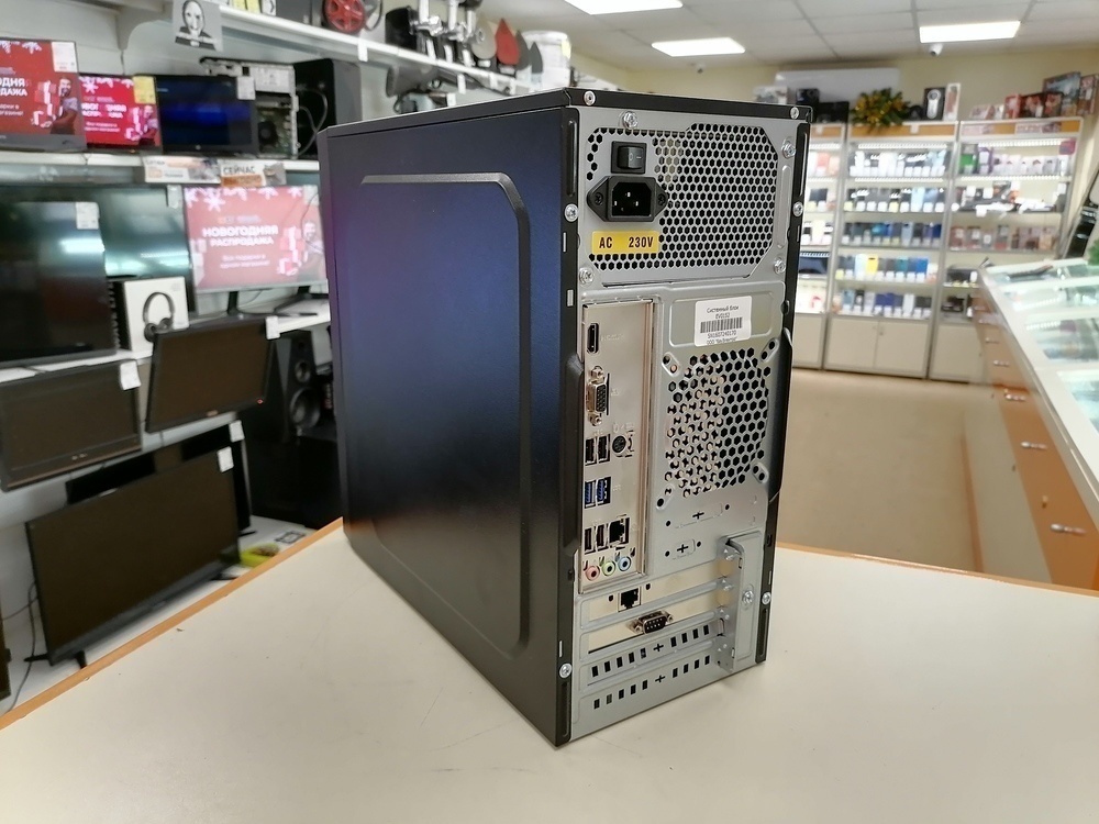 Системный блок Noname No Model; Core I3-12100F, Intel UHD Graphics 730, 16 Гб, 240 Гб, Нет