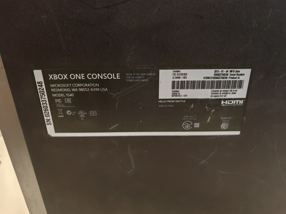 Игровая приставка Xbox One 500Gb