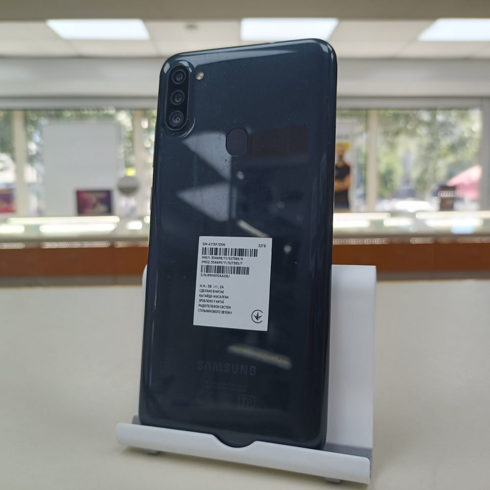 Смартфон Samsung Galaxy A11 2/32