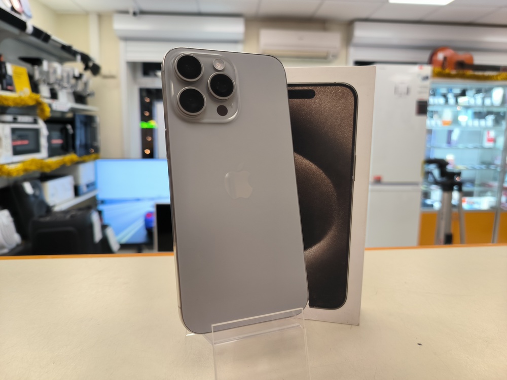Смартфон Apple iPhone 15 Pro Max 256Gb