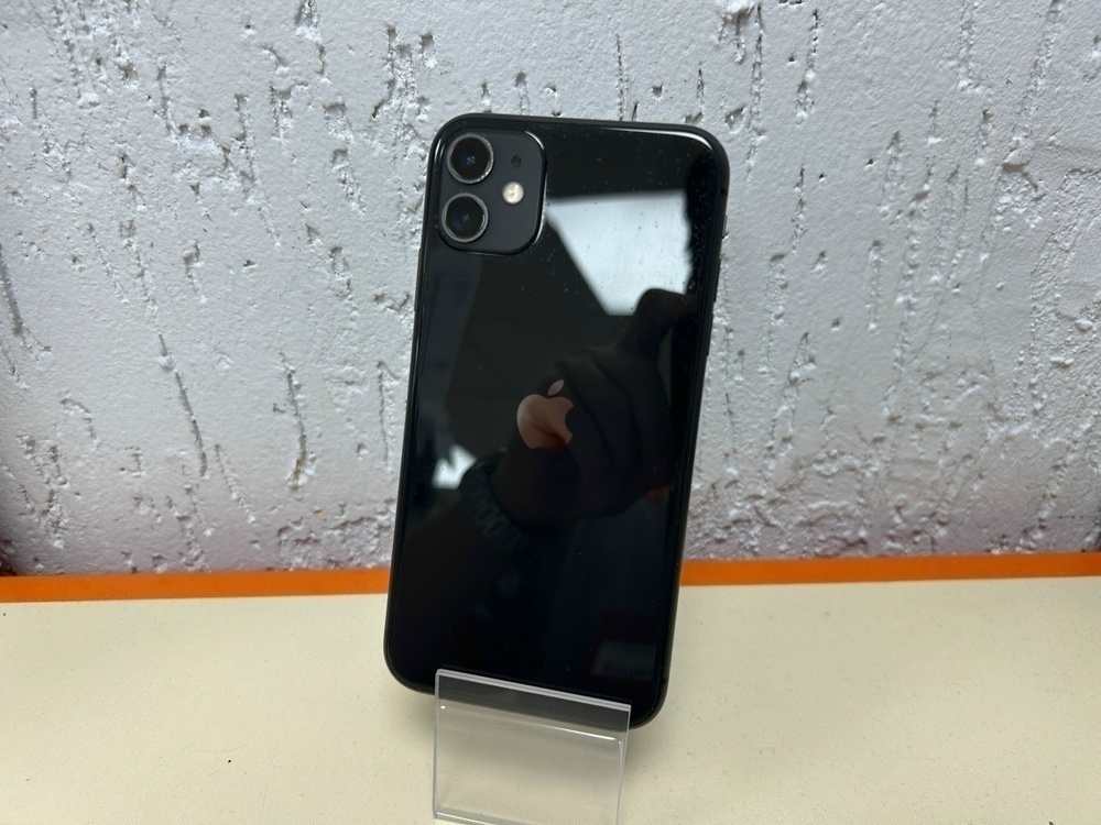 Смартфон Apple iPhone 11 64Gb