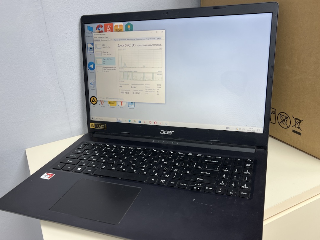 Ноутбук Acer; A6-9220e, Radeon R4 series, 4 Гб, 240 Гб, Нет