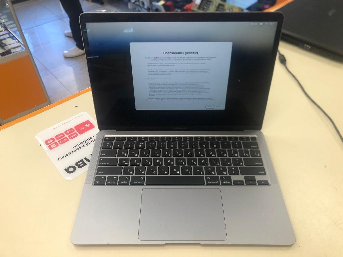 Ноутбук Apple Macbook Air 13 2020 M1 8/256