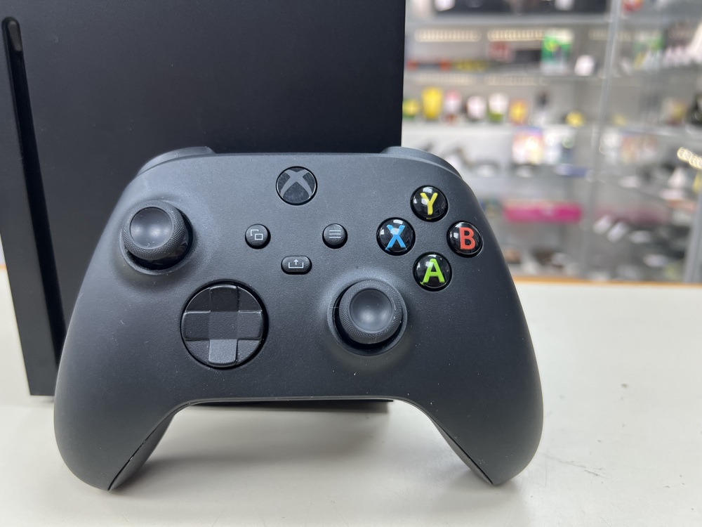 Игровая приставка Xbox Series X 1Tb