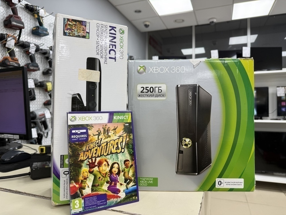 Игровая приставка Xbox 360;