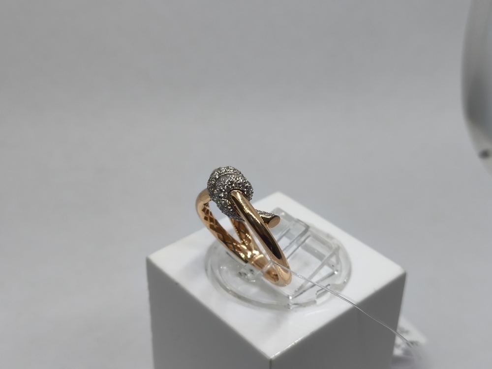 КОЛЬЦО С КАМНЯМИ (Au 585)