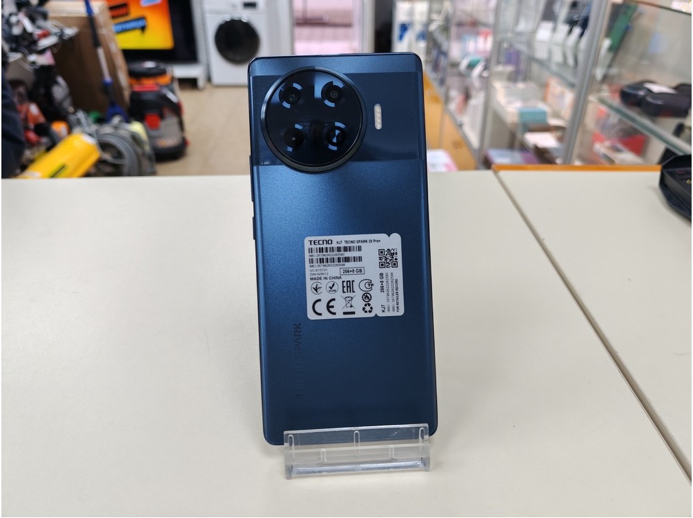 Смартфон Tecno SPARK 20 PRO + 8/256
