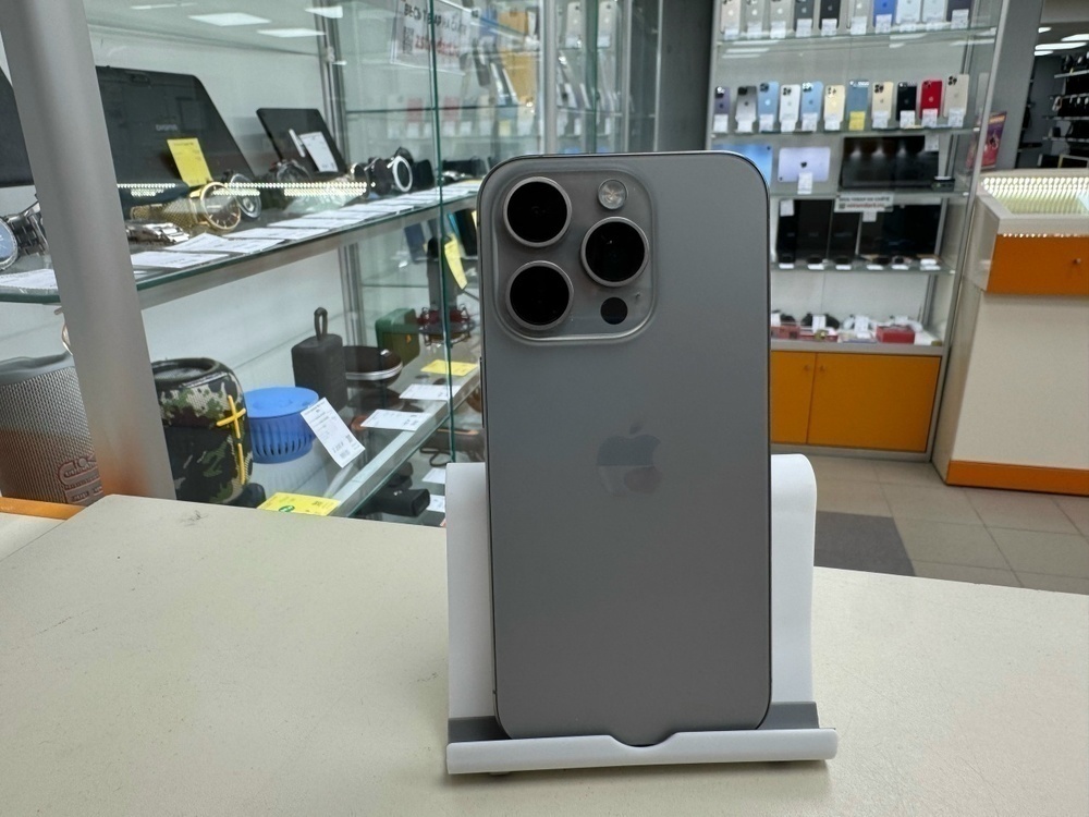 Смартфон Apple Iphone 15 Pro 256Gb