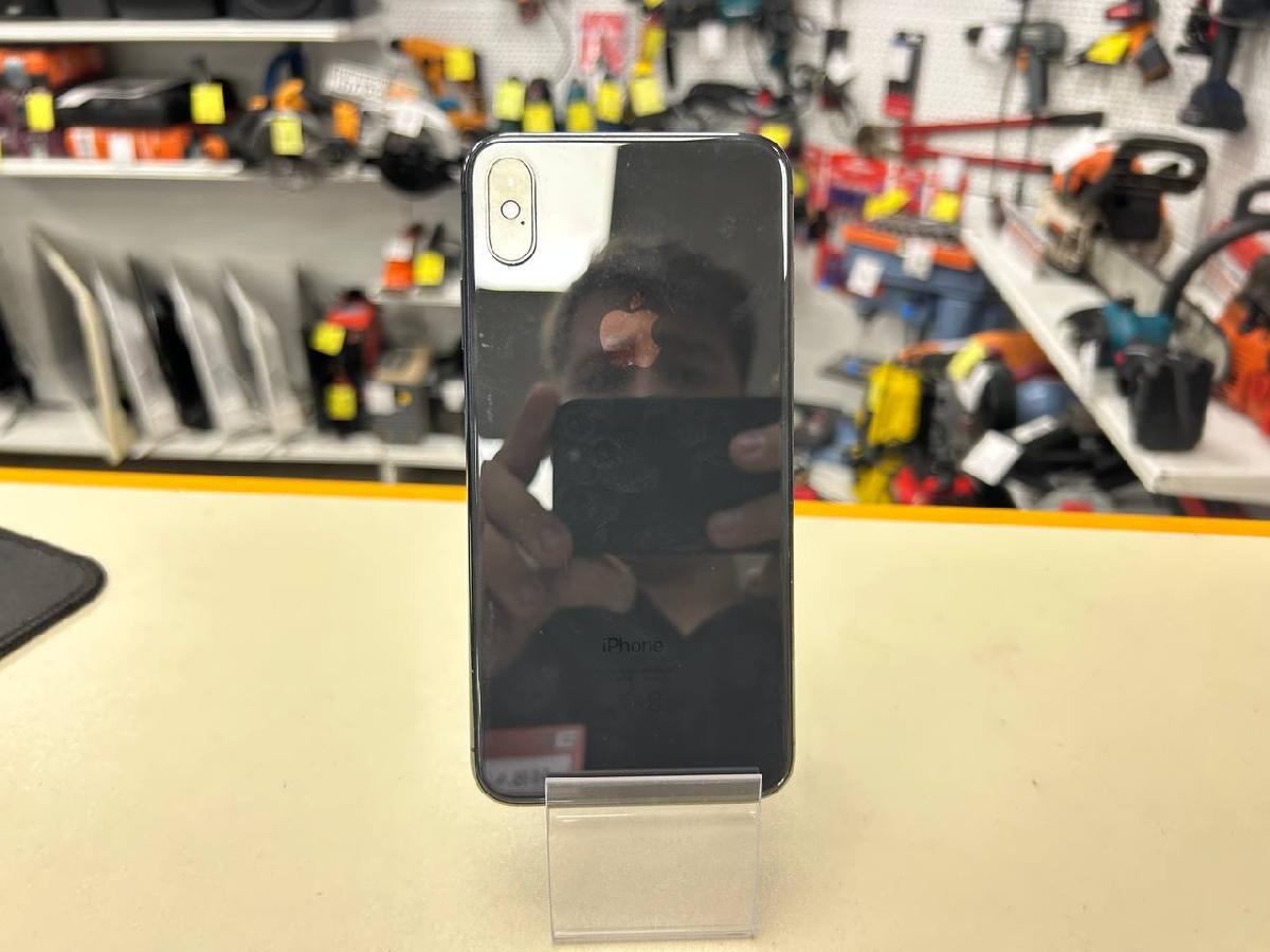 Смартфон Apple iPhone Xs Max 64Gb