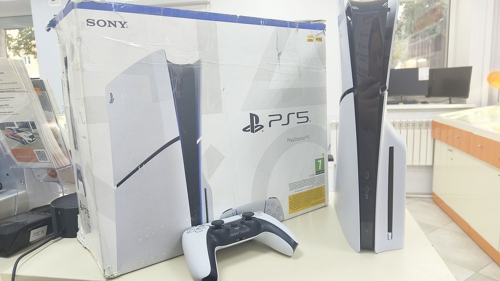 Игровая приставка PlayStation 5 Slim 1TB (С дисководом)