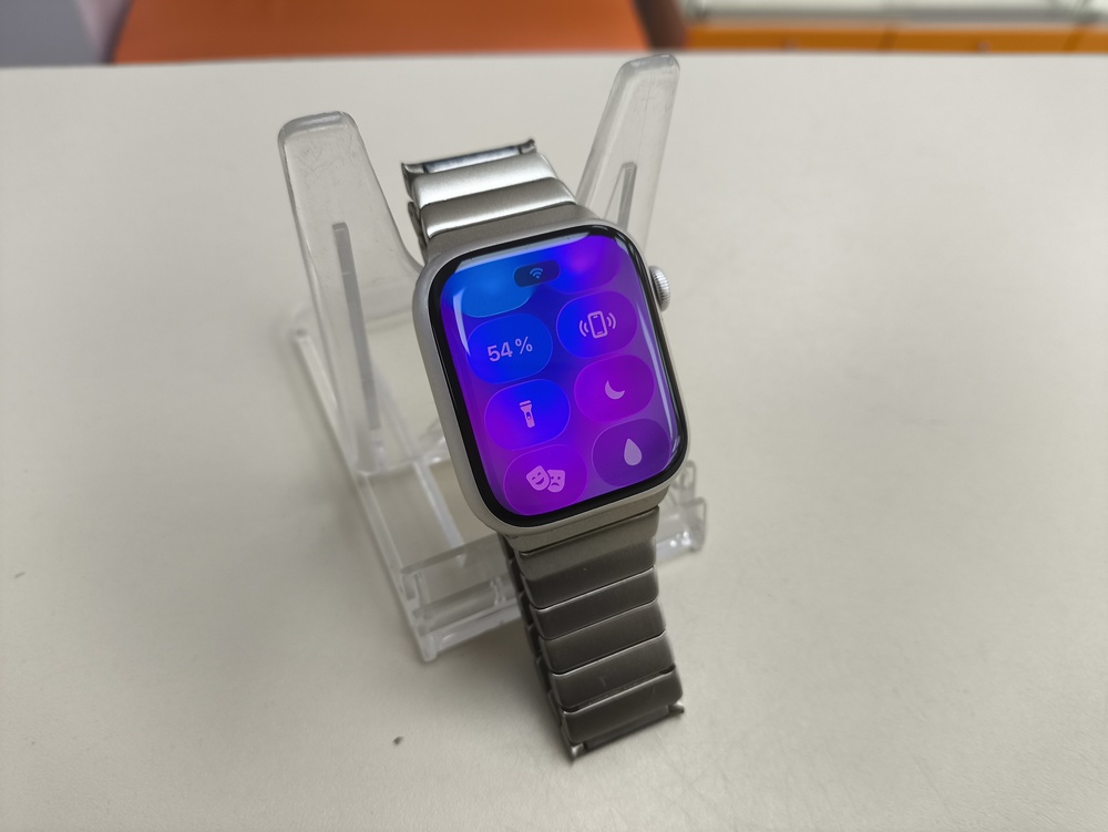 Смарт-часы Apple Watch Series 8 45mm