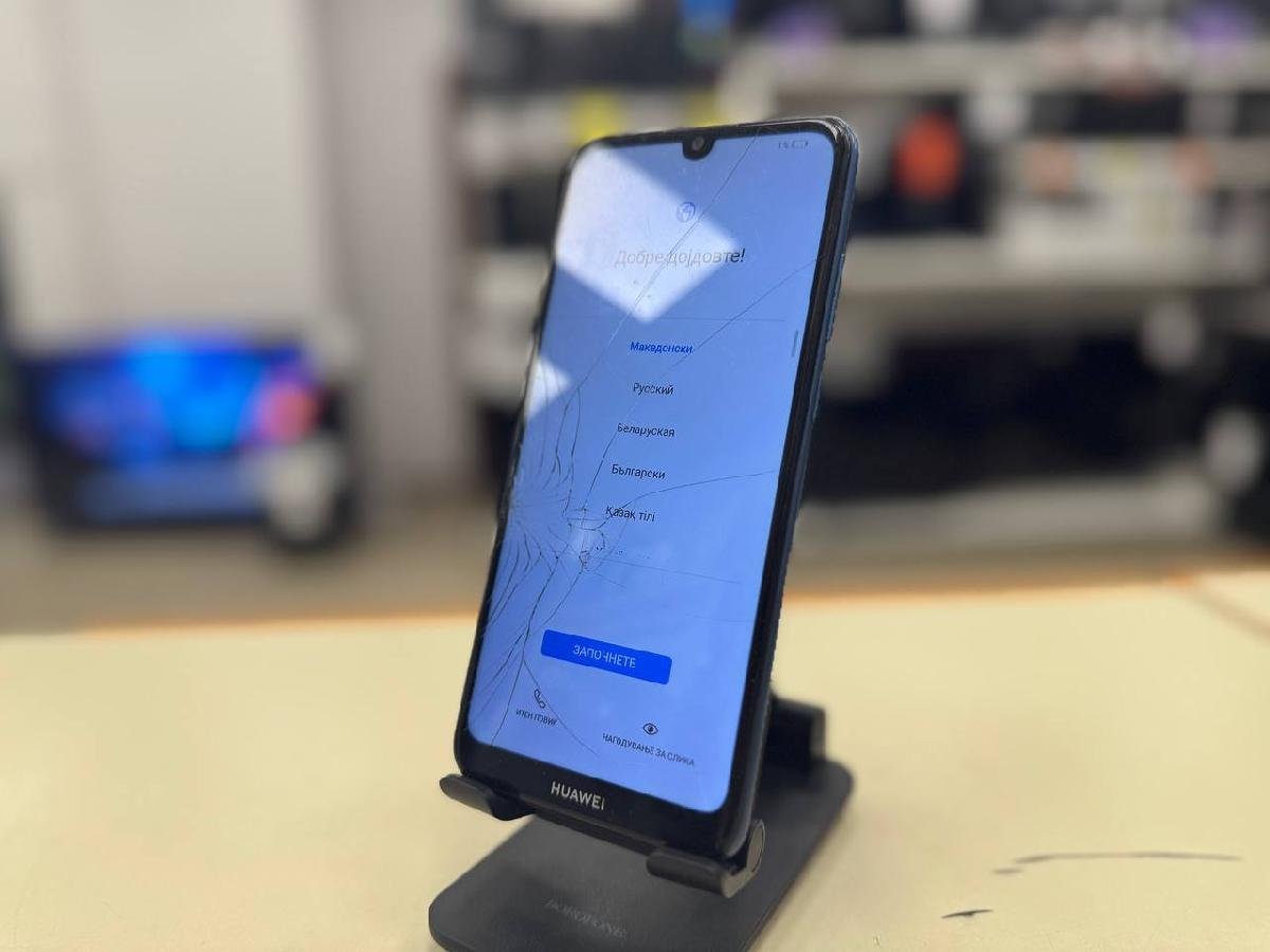 Смартфон Huawei Y6 (2019)