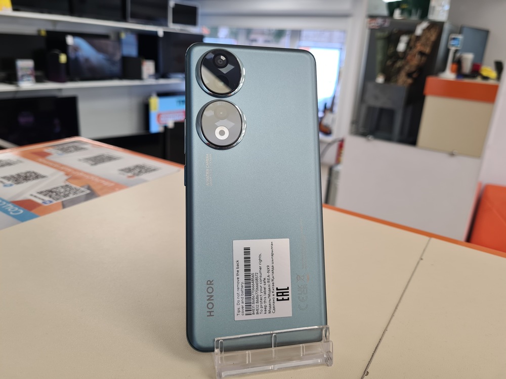 Смартфон Honor 90 8/256