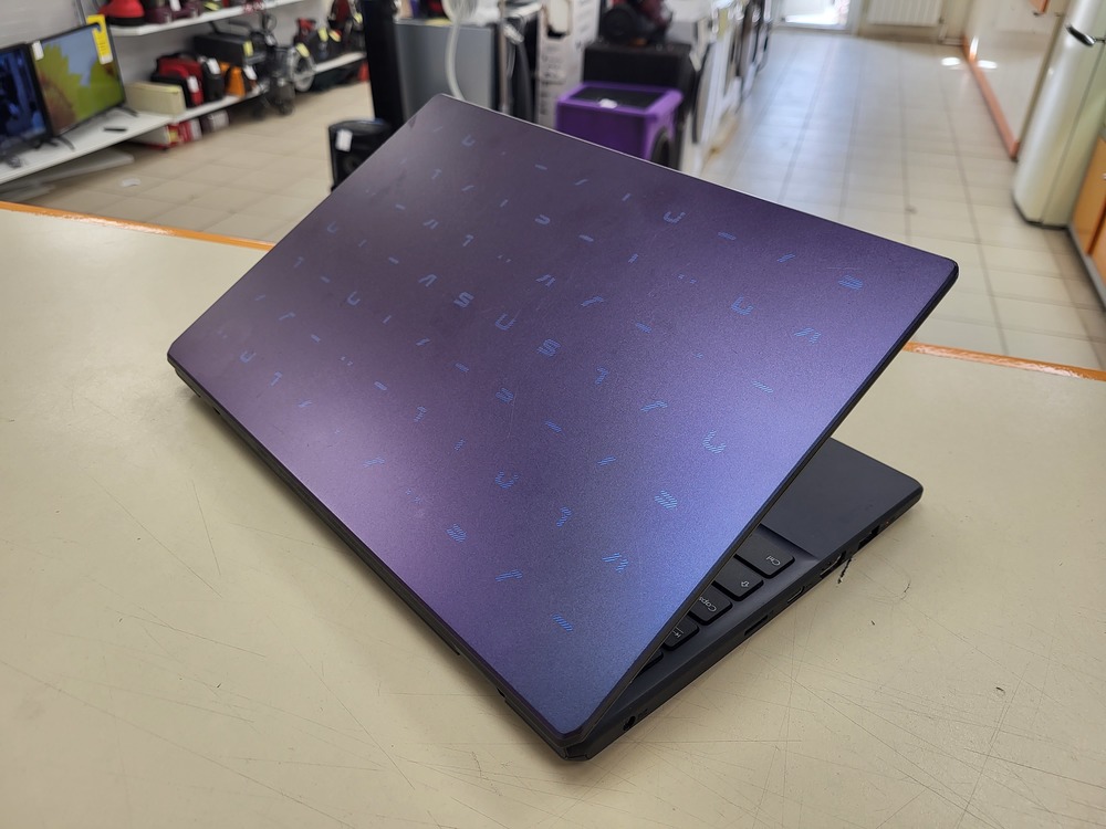 Ноутбук ASUS E210M; Celeron N4020, HD Graphics, 4 Гб, Нет, 60 Гб