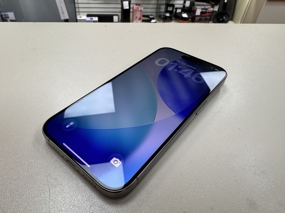 Смартфон Apple Iphone 15 Pro 256Gb