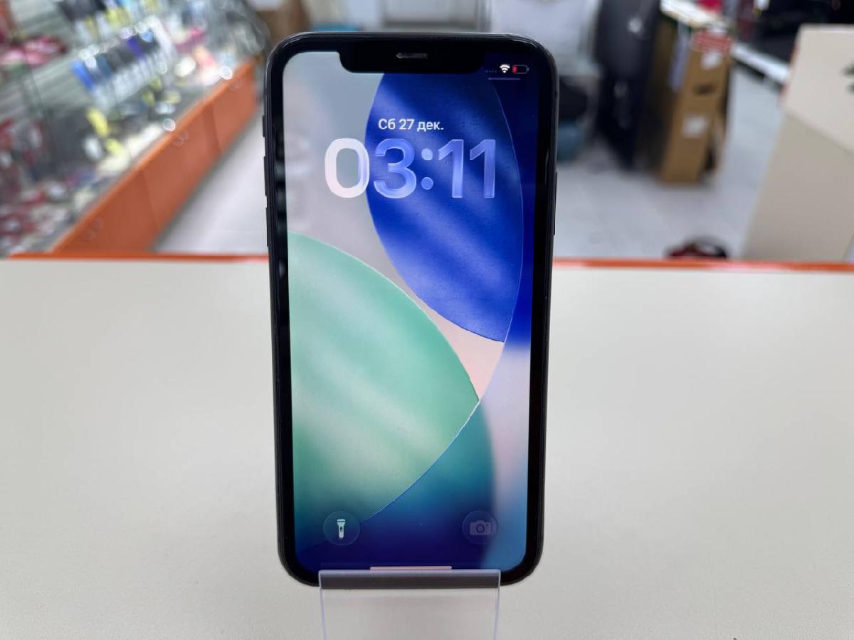 Смартфон Apple iPhone 11 64Gb