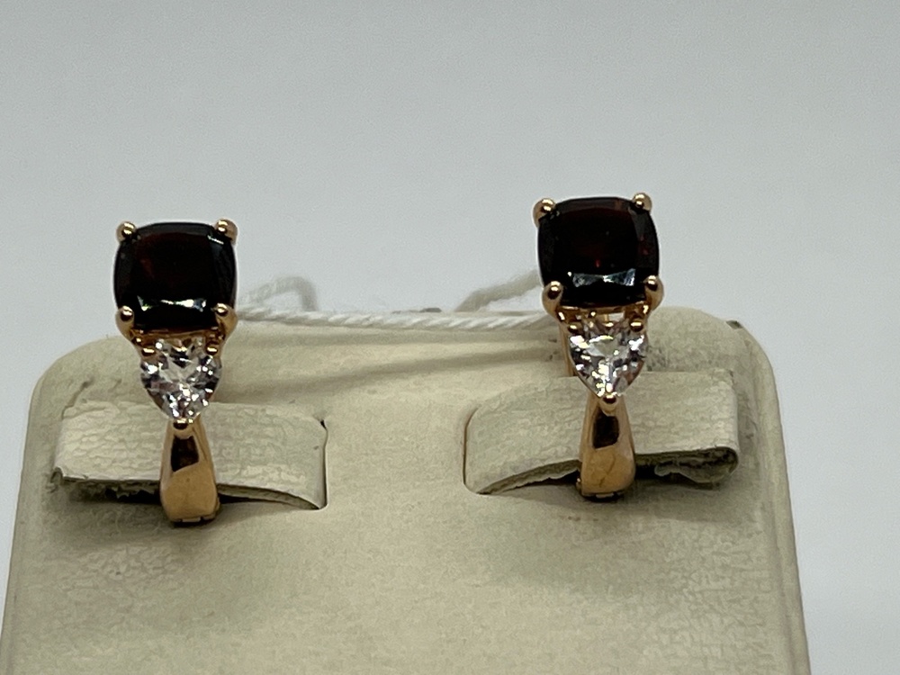 СКМИ585 СЕРЬГИ С КАМНЯМИ (Au 585)