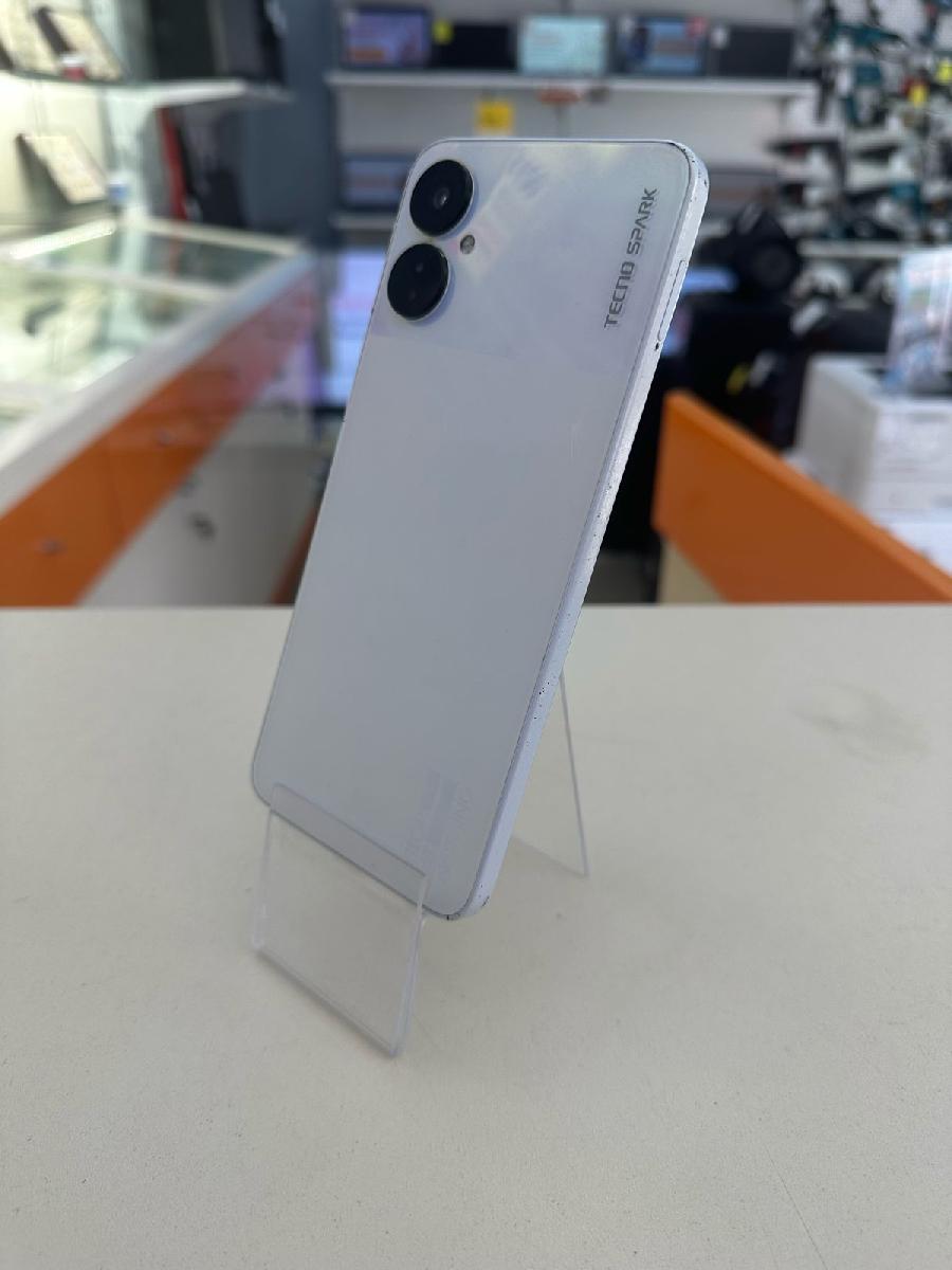Смартфон Tecno Spark 9 PRO 4/128