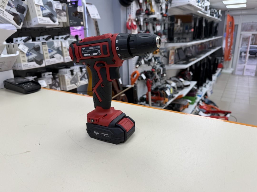 Шуруповерт Elitech ДА 122СЛ