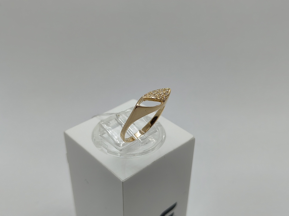 КОЛЬЦО С КАМНЯМИ (Au 585)