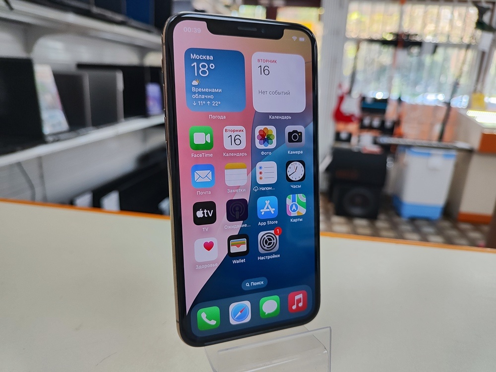 Смартфон Apple iPhone Xs 64Gb