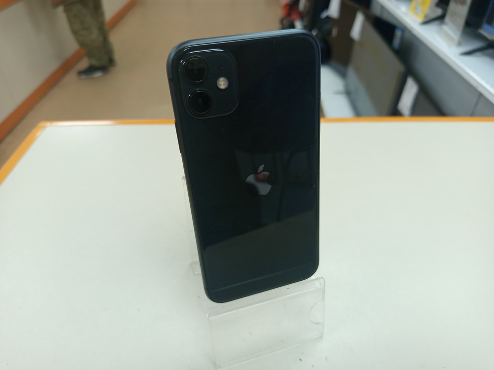 Смартфон Apple iPhone 11 128Gb