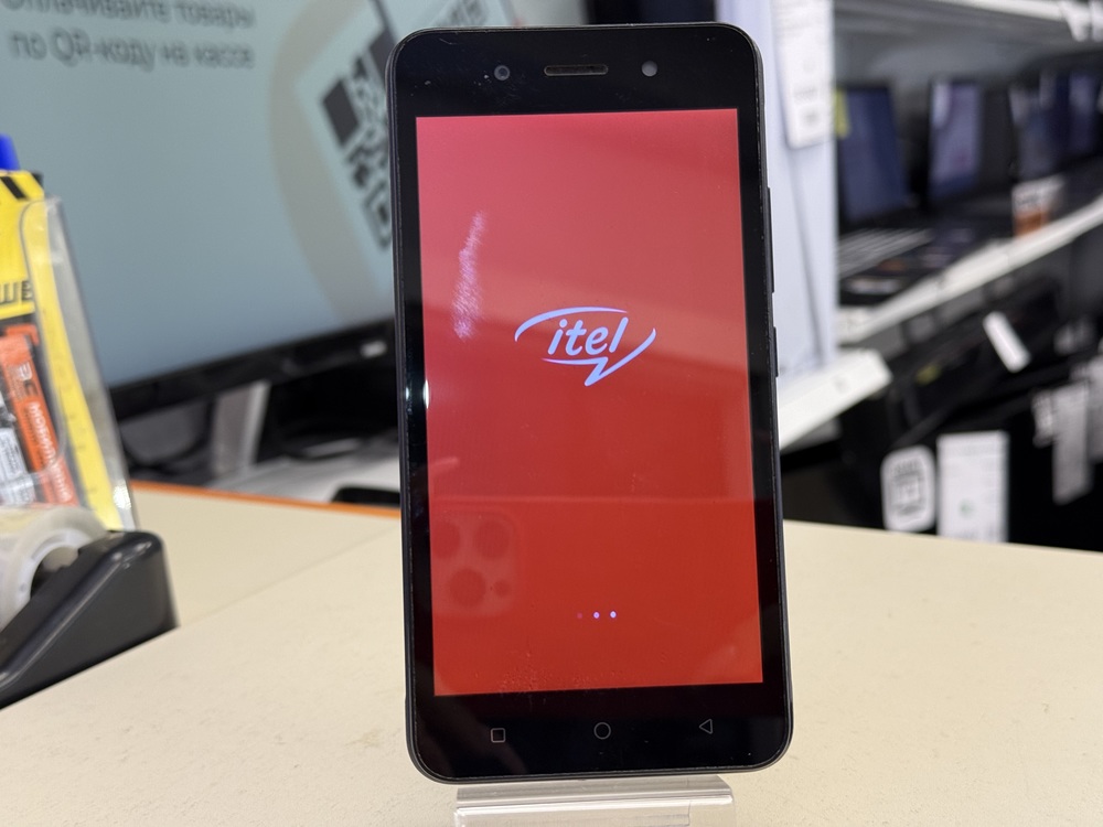 Смартфон Itel A17