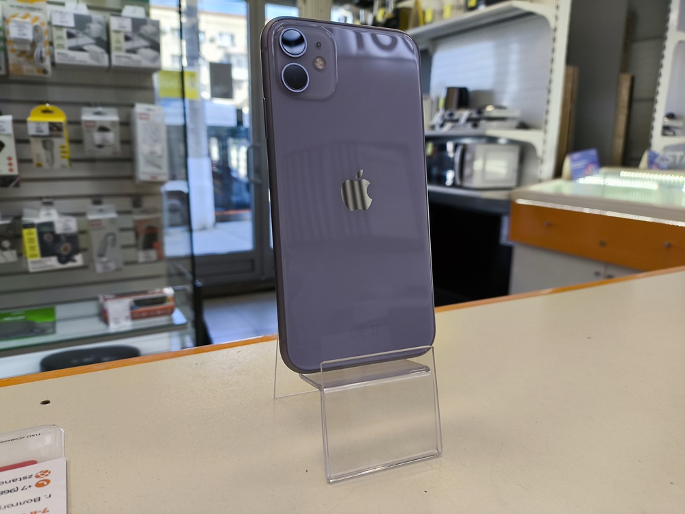 Смартфон Apple iPhone 11 128Gb