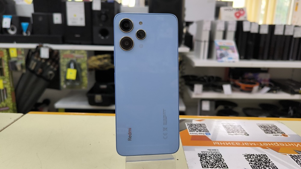 Смартфон Xiaomi Redmi 12 8/256