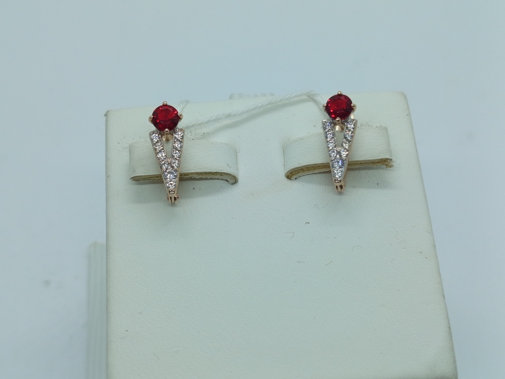 СКМИ585 СЕРЬГИ С КАМНЯМИ (Au 585)