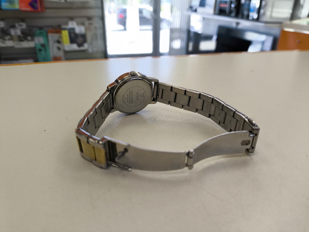 Часы наручные GUESS GW0468L4