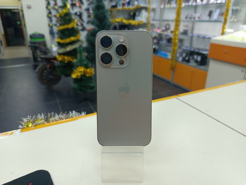 Смартфон Apple Iphone 15 Pro 256Gb