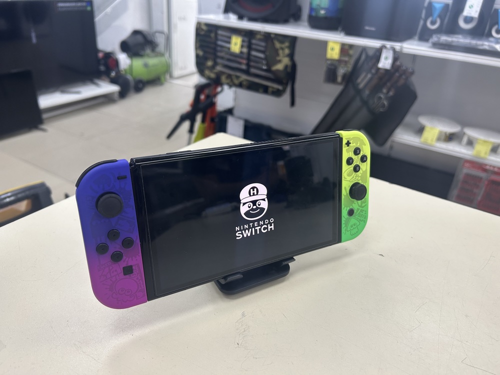 Игровая приставка Nintendo Switch Oled