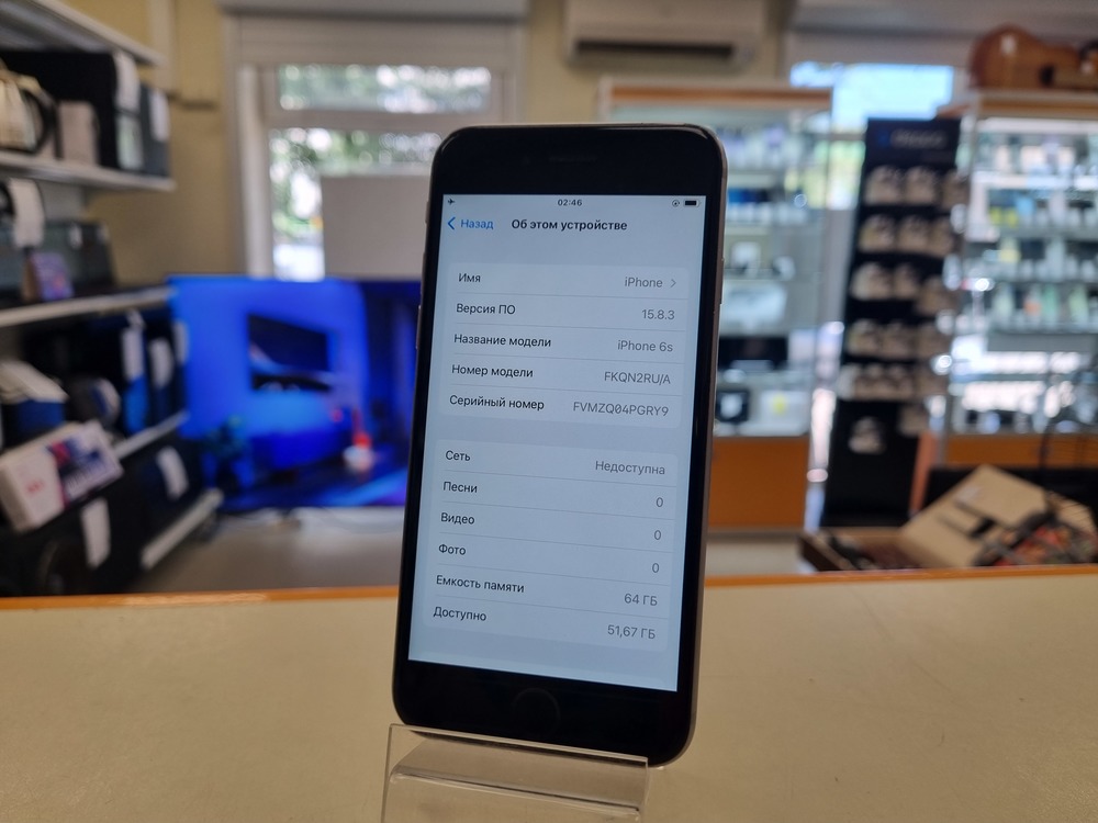 Смартфон Apple iPhone 6S 64Gb