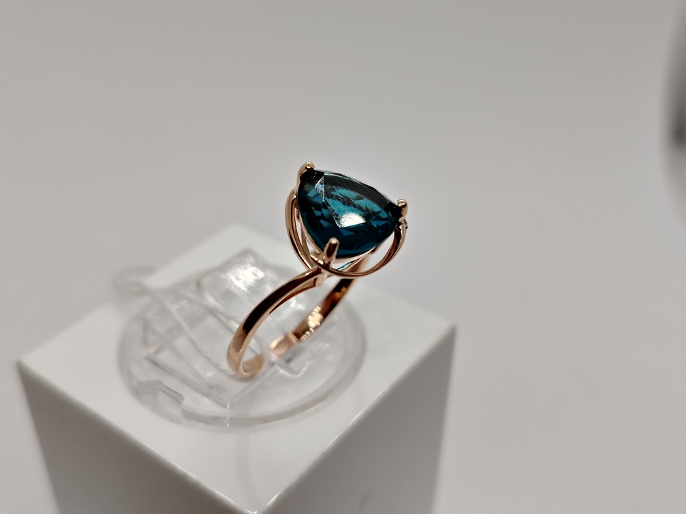 КОЛКМИ585 КОЛЬЦО С КАМНЯМИ (Au 585)