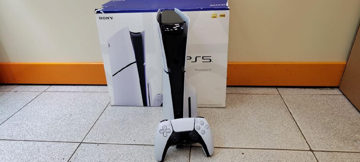 Игровая приставка PlayStation 5 Slim 1TB (С дисководом)