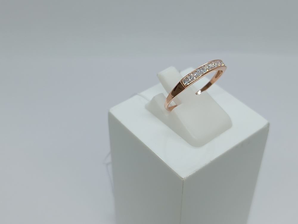 018436 КОЛЬЦО С КАМНЯМИ (Au 585)