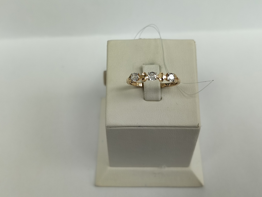 КОЛЬЦО С КАМНЯМИ (Au 585)