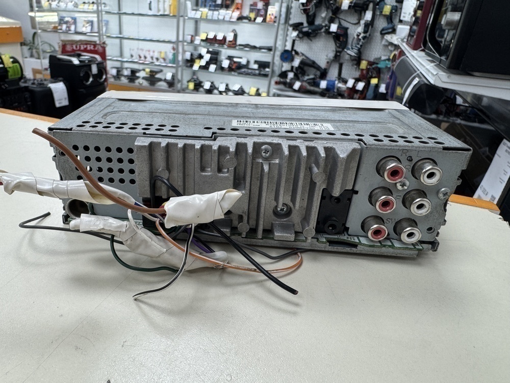 Автомагнитола Pioneer MVH-S520BT