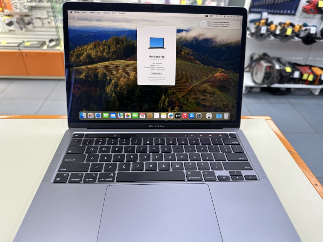 Ноутбук Apple MacBook Pro 13 дюймов M2 A2338 (2022)