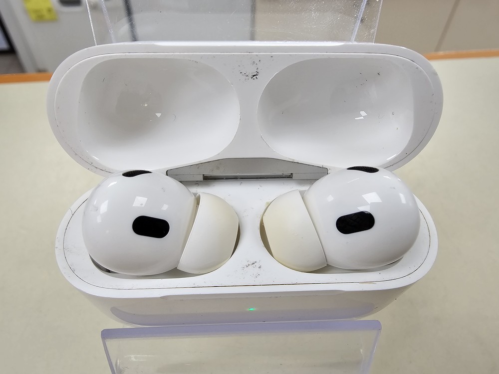 Наушники беспроводные Apple AirPods Pro 2 Gen