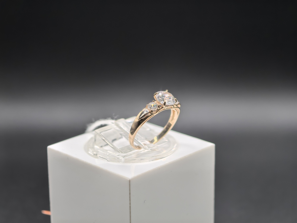 КОЛКМИ585 КОЛЬЦО С КАМНЯМИ (Au 585)