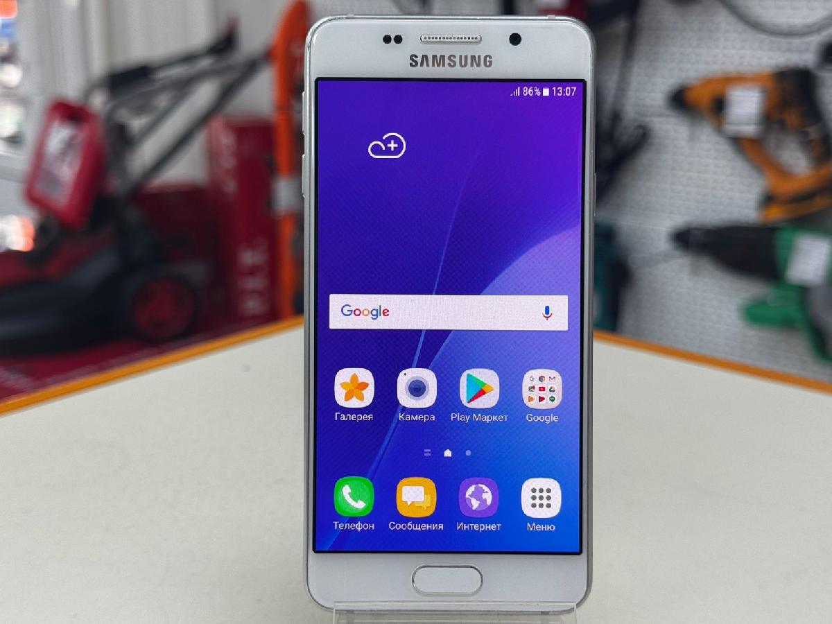 Смартфон Samsung Galaxy A3 1/16