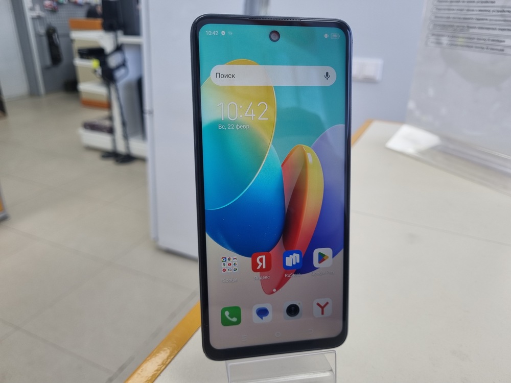 Смартфон Tecno Spark Go 2024 4/128